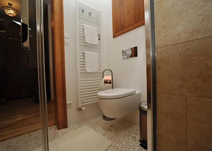 Hrebienok, Apartmán