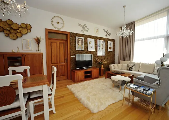 Hrebienok, Apartmán
